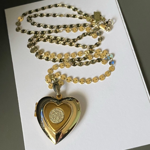 Heart Locket Necklace - Picture 1 of 7